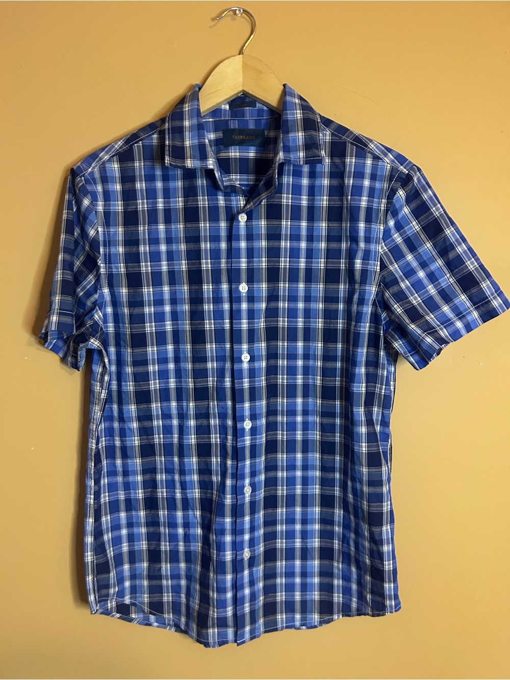 Fairlane Men’s Blue Plaid Short Sleeve Button Down Shirt Size Medium Casual Dres